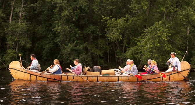 North West Company Fur Post - voyageur canoe