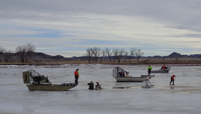 Oil recovery operations on the Yellowstone River, January 26, 2015 