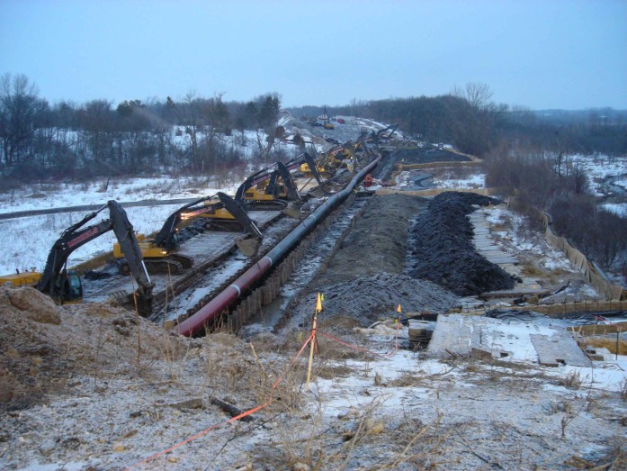 Line 61 pipeline under construction in Wisconsin